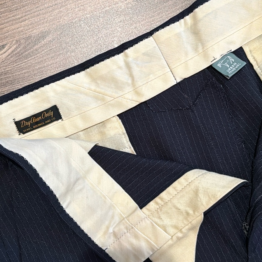 Urban Renewal Mini Pinstripe Navy Heart Patches Pockets Upcycled Zip Up Skirt L - Picture 12 of 13